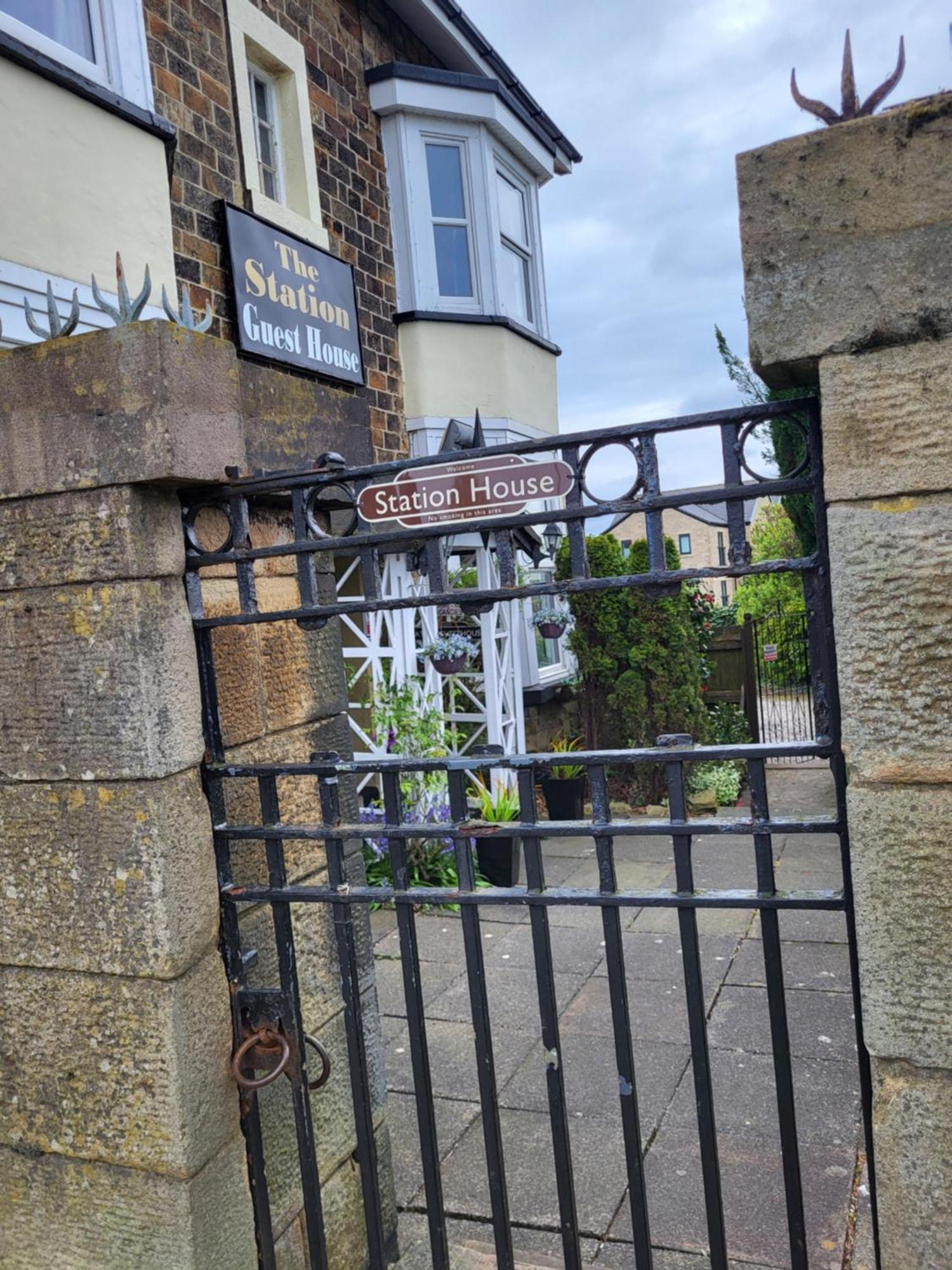 Station Guesthouse - Key Pad Entry ランカスター エクステリア 写真
